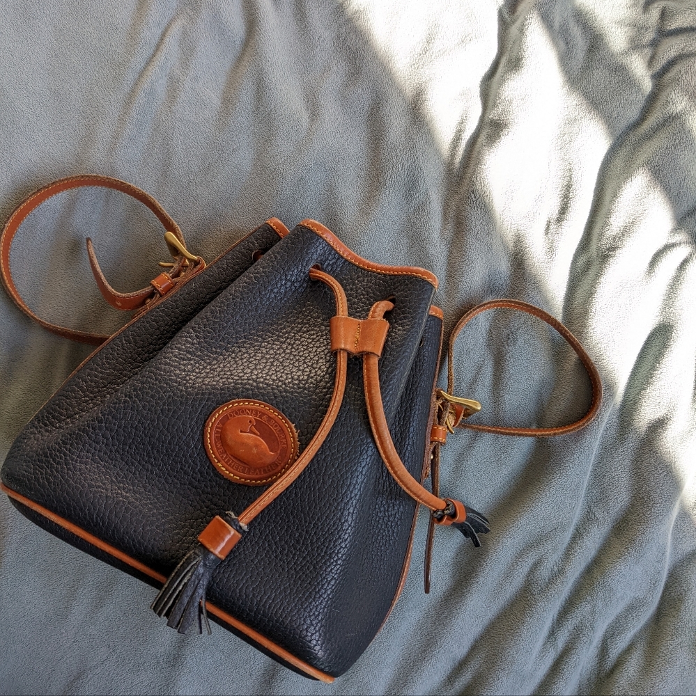 Vintage Dooney & Bourke Bucket Bag